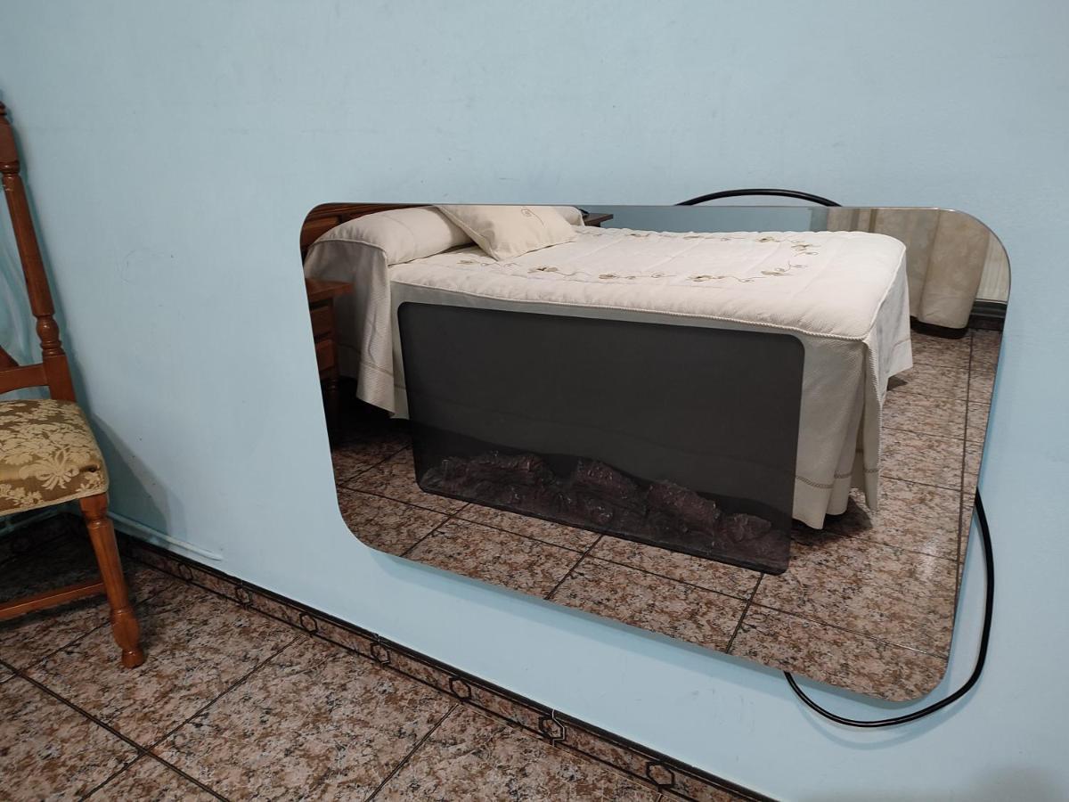 PENSION - Restaurante VILABOA -wifi, aparcamiento propio- Boveda  Esterno foto
