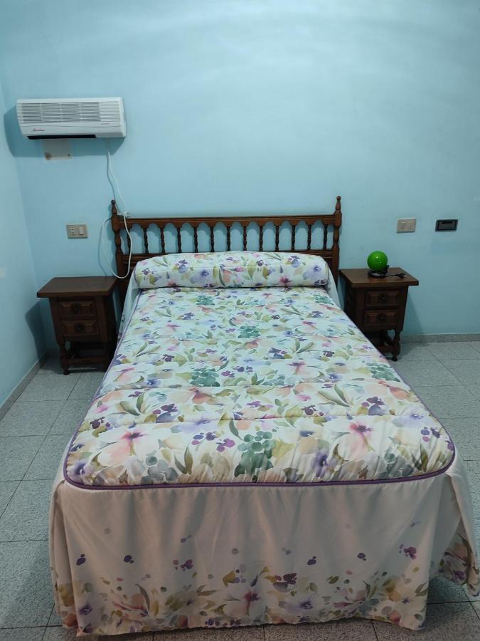 PENSION - Restaurante VILABOA -wifi, aparcamiento propio- Boveda  Esterno foto