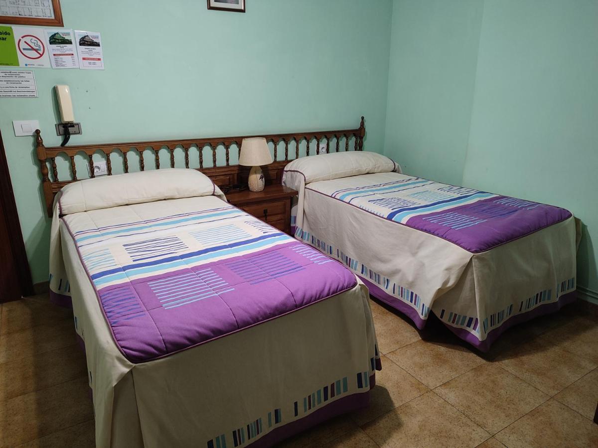 PENSION - Restaurante VILABOA -wifi, aparcamiento propio- Boveda  Esterno foto