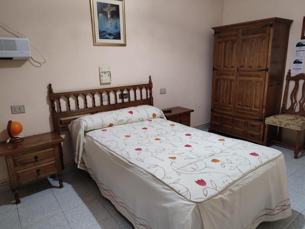 PENSION - Restaurante VILABOA -wifi, aparcamiento propio- Boveda  Esterno foto