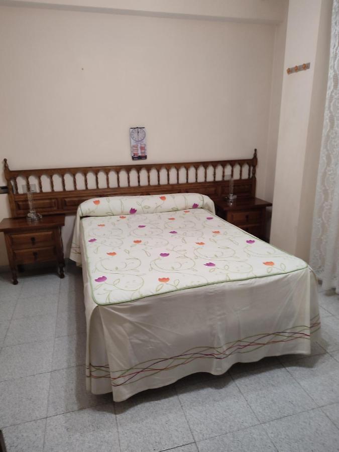 PENSION - Restaurante VILABOA -wifi, aparcamiento propio- Boveda  Esterno foto